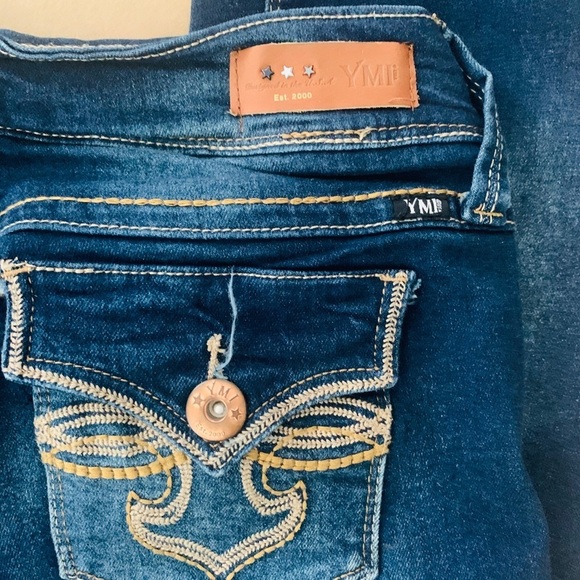 🇺🇸 YMI size 9 straight leg dark jeans - Picture 3 of 10